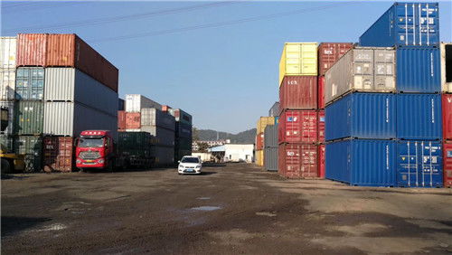 青岛海运集装箱批发与全海货运代理服务解析