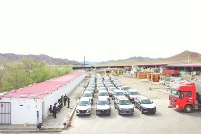 青河县塔克什肯口岸 领跑新疆公路口岸货运，公路国际货代功不可没